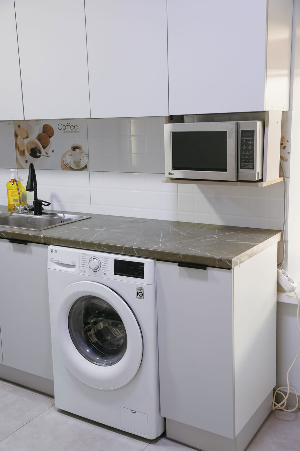House, 2 Bedrooms | Private kitchen | Mini-fridge, microwave, stovetop, griddle