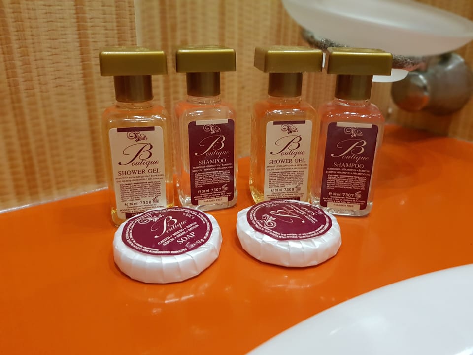 Bathroom amenities