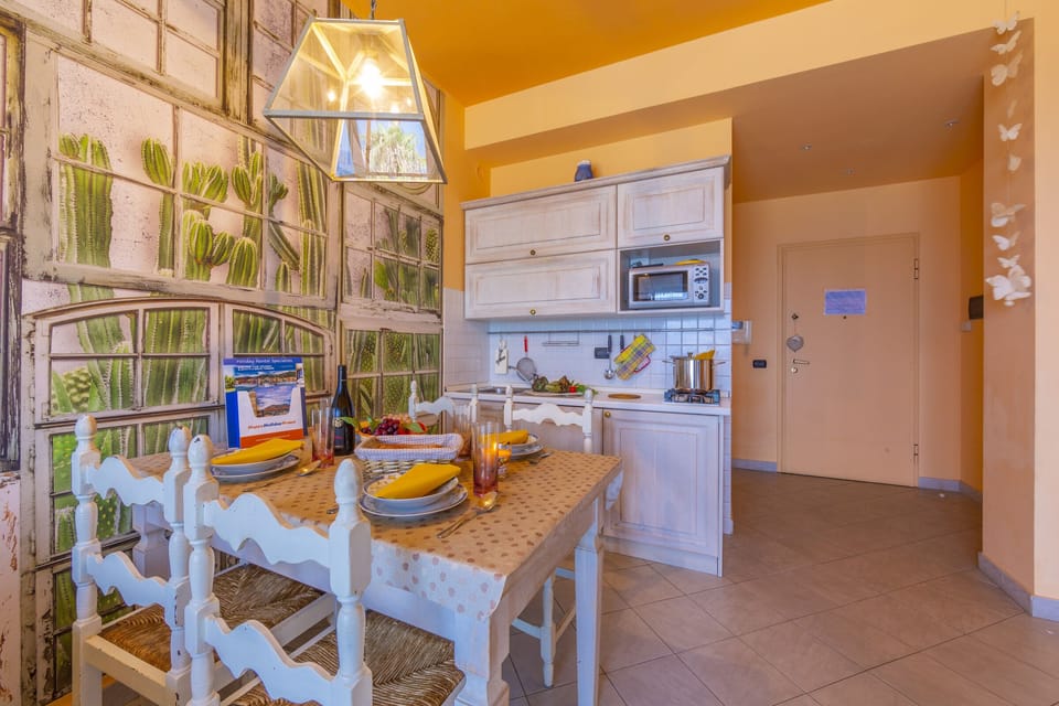 Small kitchen and dining table