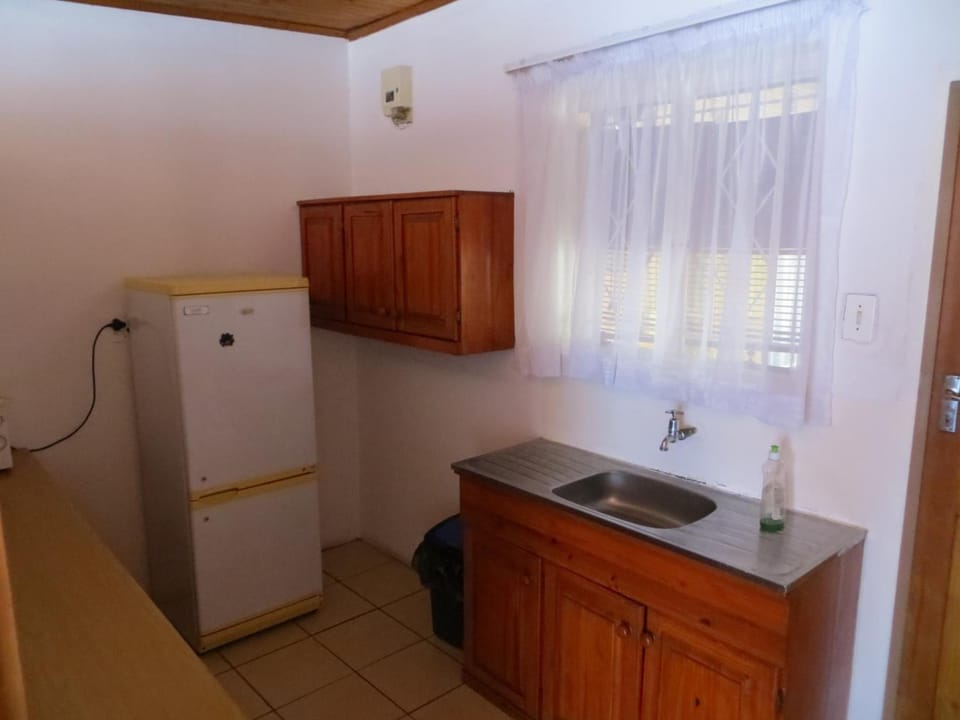 Coffee/tea maker, fridge, microwave, electric kettle