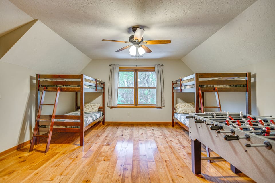 Bedroom 5 (Garage Loft) | 2 Twin Bunk Beds