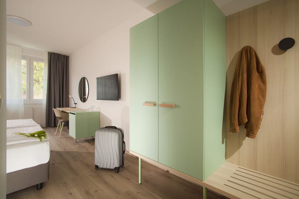 Superior Room | In-room safe, desk, free WiFi, bed sheets
