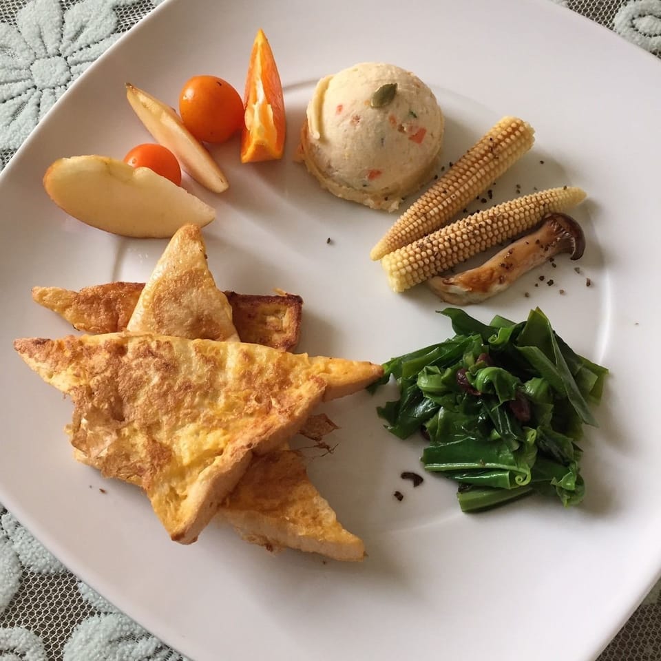 Breakfast meal