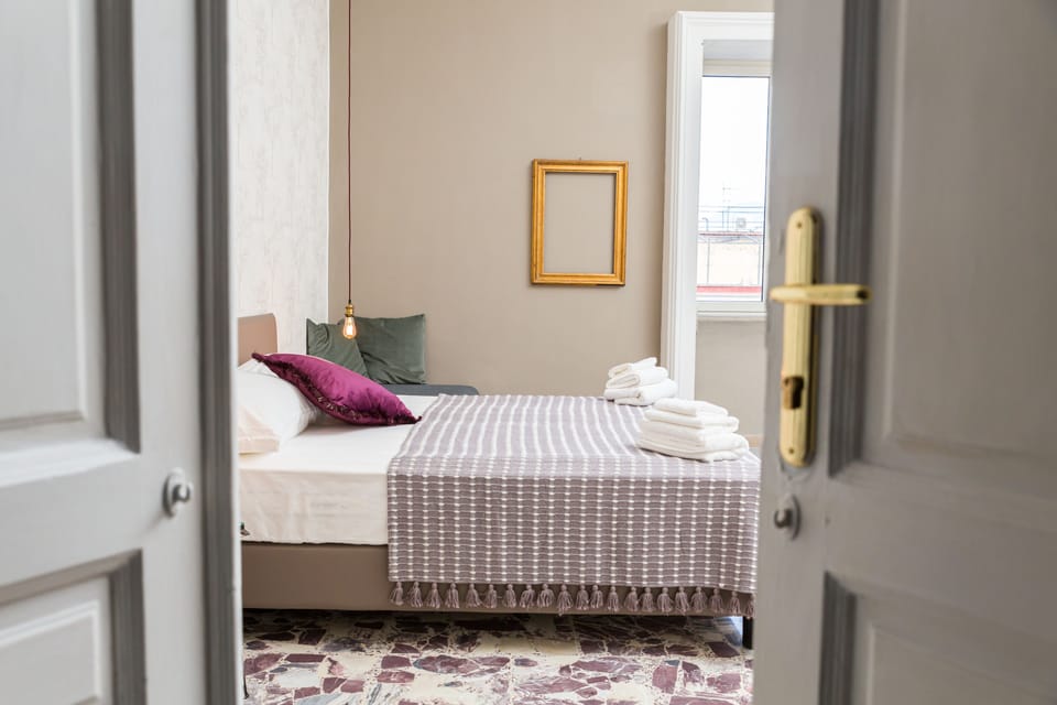 Superior Room | Desk, laptop workspace, iron/ironing board, free WiFi