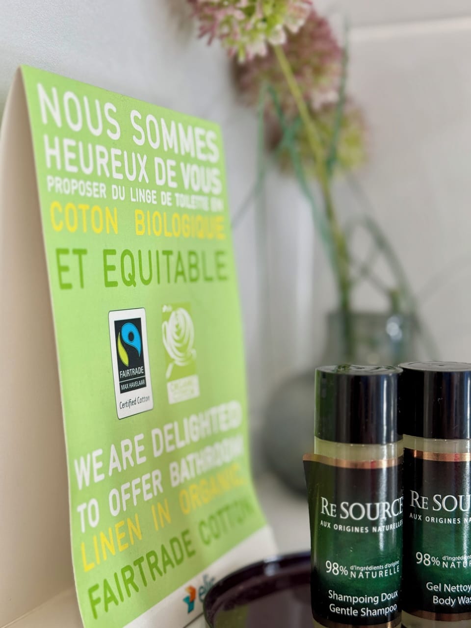 Comfort Double Room, Ensuite (Bresse) | Bathroom | Shower, hydromassage showerhead, free toiletries, hair dryer