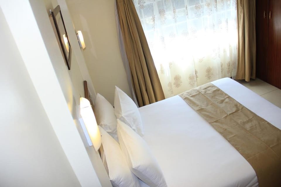 Deluxe Double Room | Premium bedding, memory foam beds, desk, blackout drapes