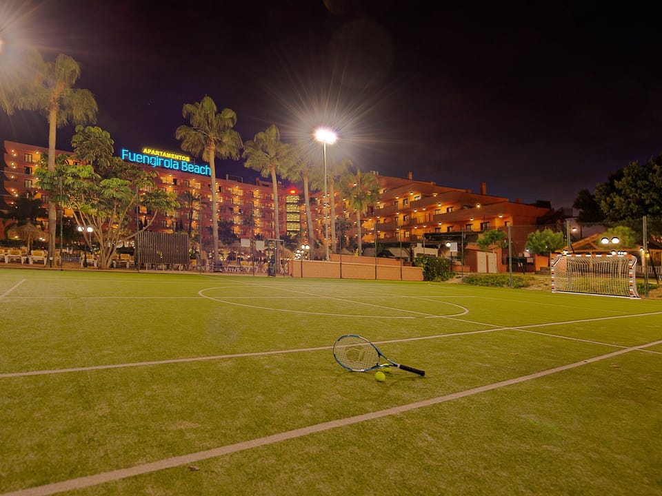 Tennis court