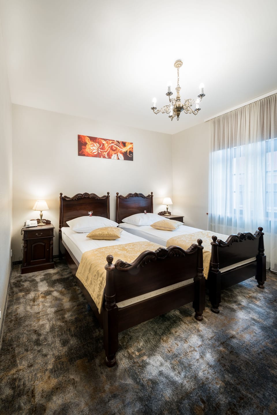 Standard Room, 2 Twin Beds | In-room safe, cribs (surcharge), rollaway beds (surcharge), WiFi (free)
