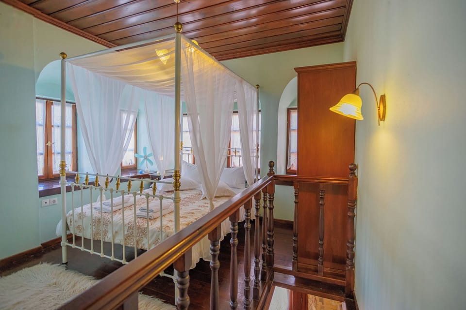 Maisonette Suite | Bed sheets