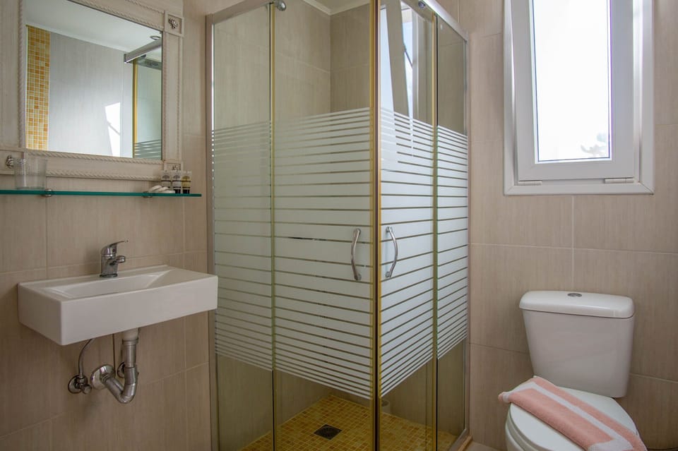 Golden Sun Bed and Breakfast in Malia, Crete