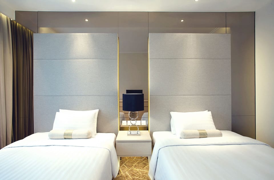 Executive Room | Premium bedding, pillowtop beds, minibar, in-room safe