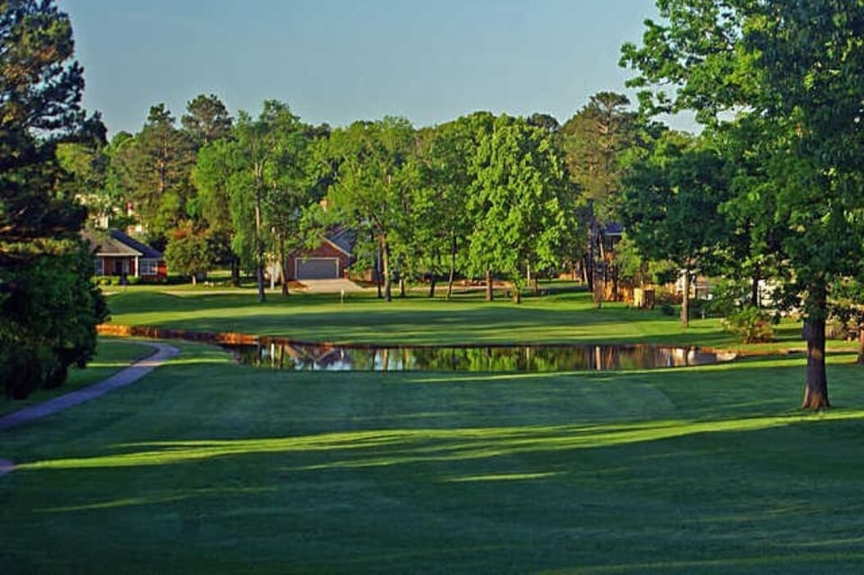 18 and 9 hole courses