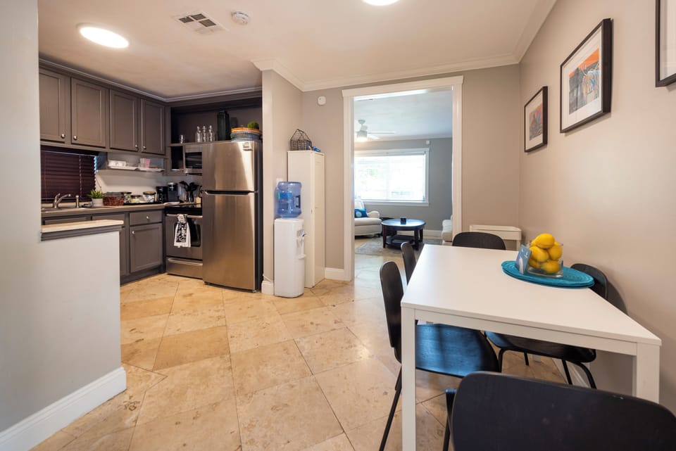 KITCHEN & DINING