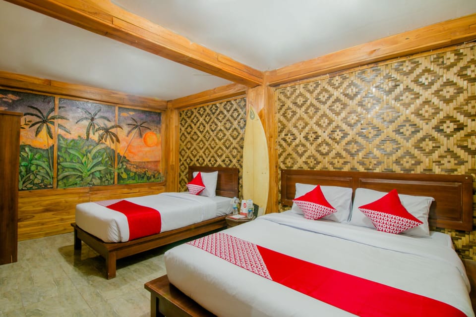 Family Suite | Desk, free WiFi, bed sheets
