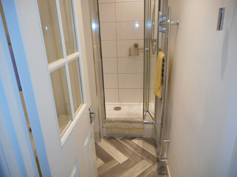 Standard Triple Room, Ensuite (Top Floor)