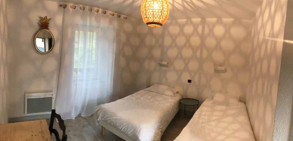 Double Room, Mountain View | Premium bedding, WiFi (free), individually decorated