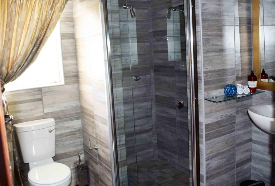 Double or Twin Room, Garden View | Bathroom shower