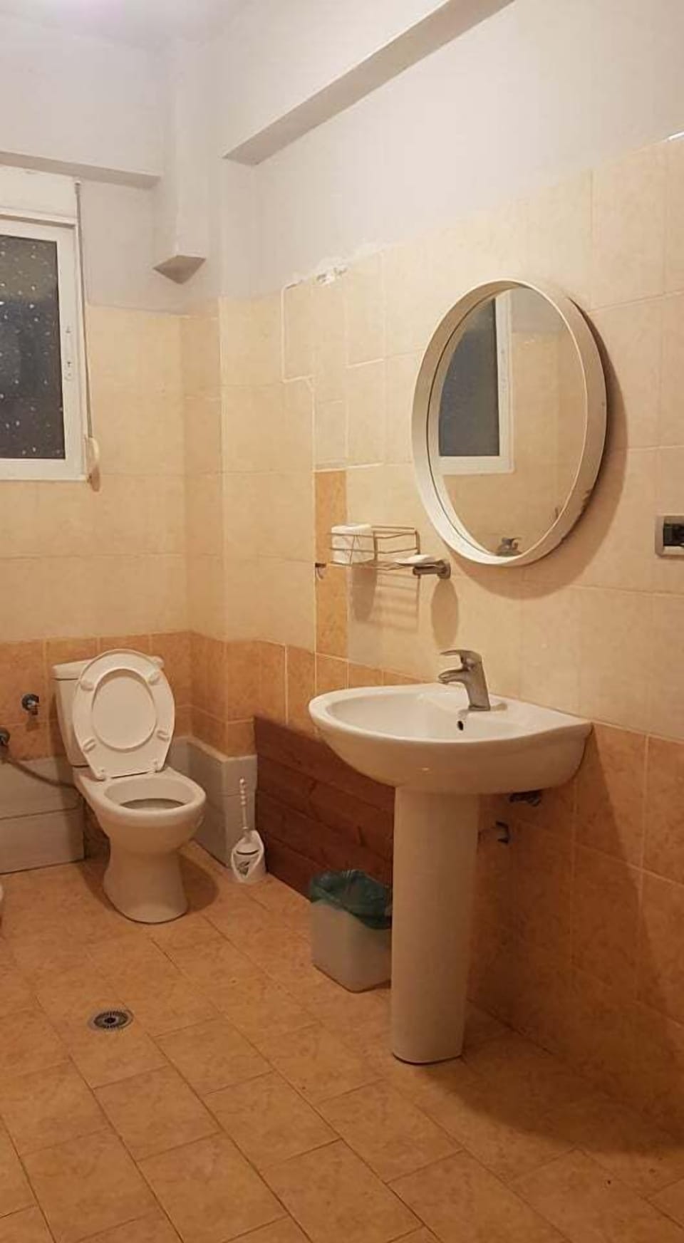 Bed in 7-Bed Shared Mixed Dormitory, Balcony, Sea View  | Bathroom | Deep soaking tub, free toiletries, hair dryer, bathrobes