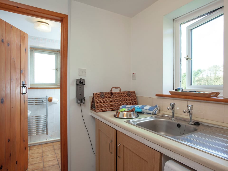 Shower room | Greenbank Farm, Nanpean, near St Austell