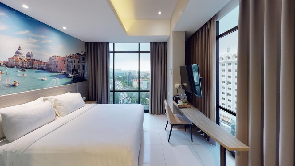 Desk, free WiFi, bed sheets