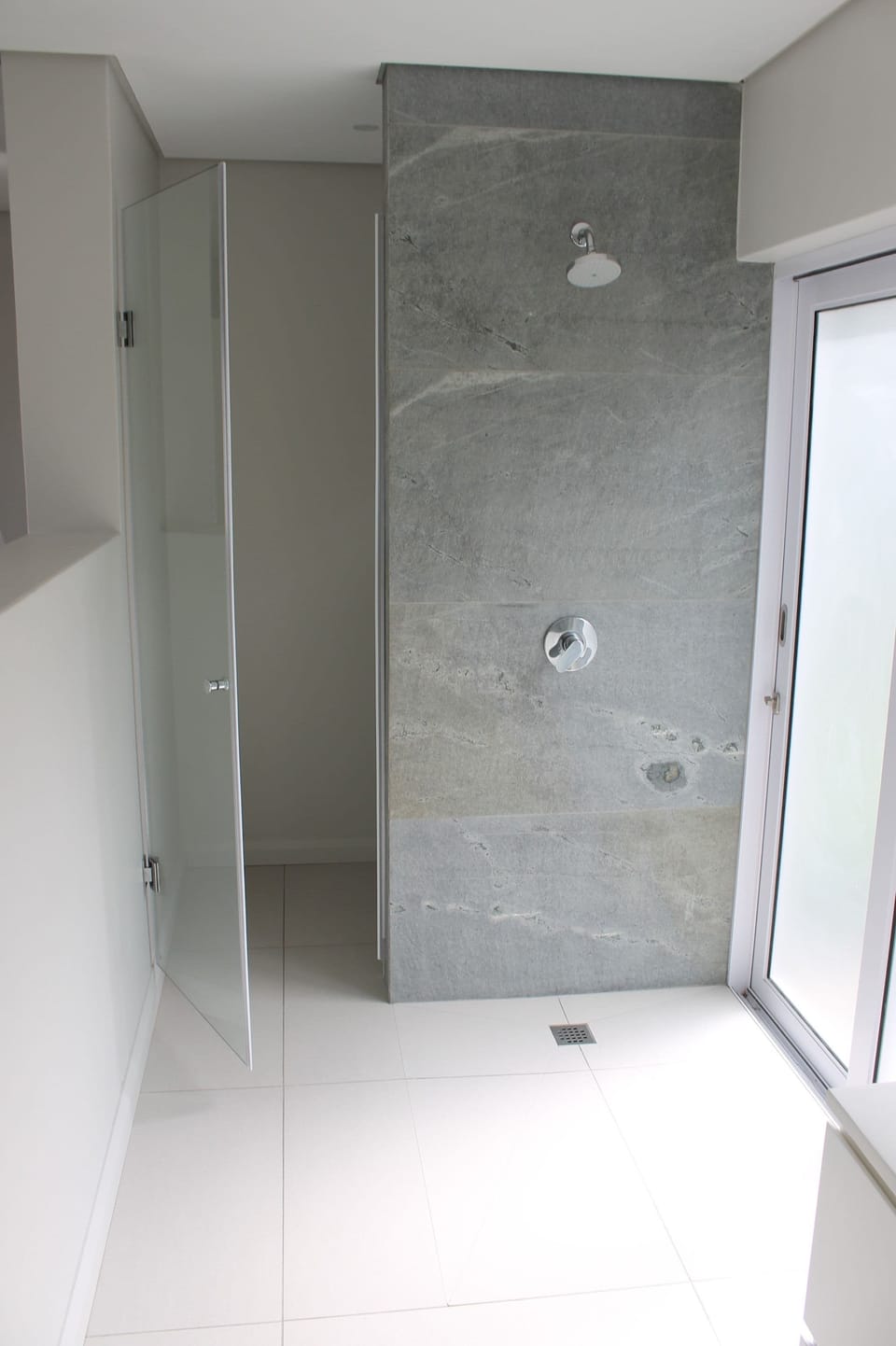 Design House, 3 Bedrooms, Non Smoking, Ocean View | Bathroom | Hair dryer, towels