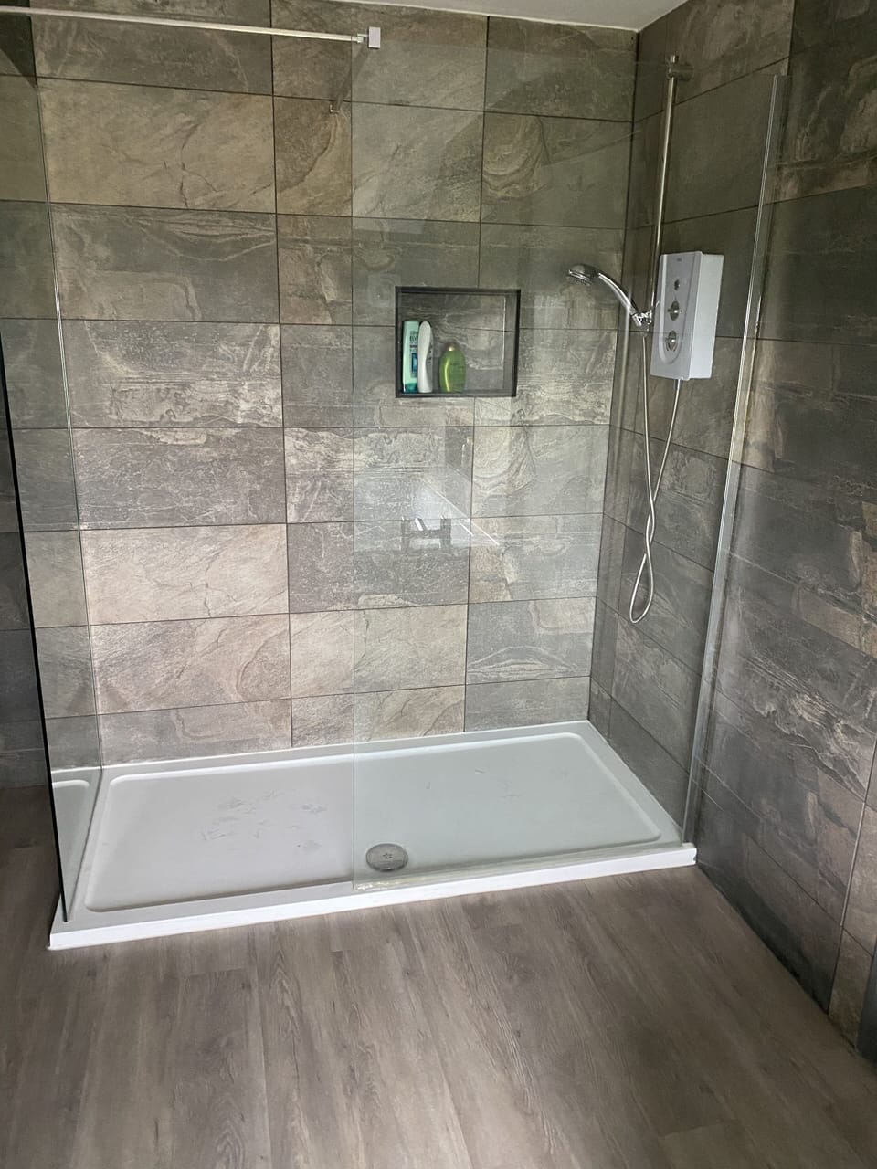 Double Room, Ensuite | Bathroom shower