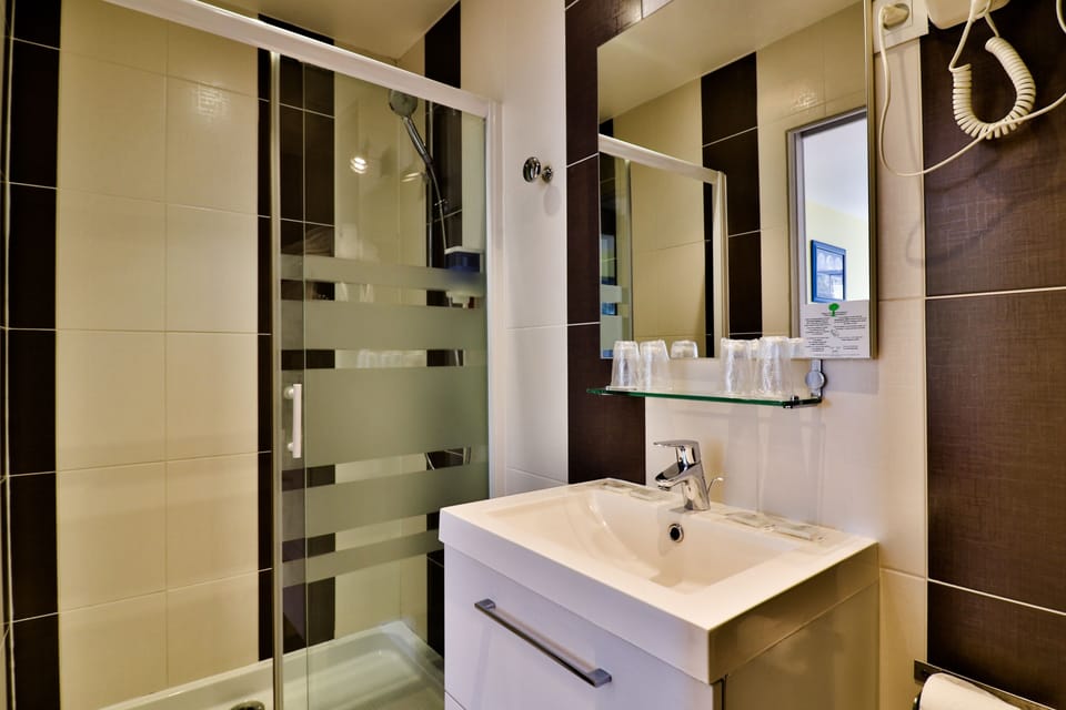 Free toiletries, hair dryer, towels