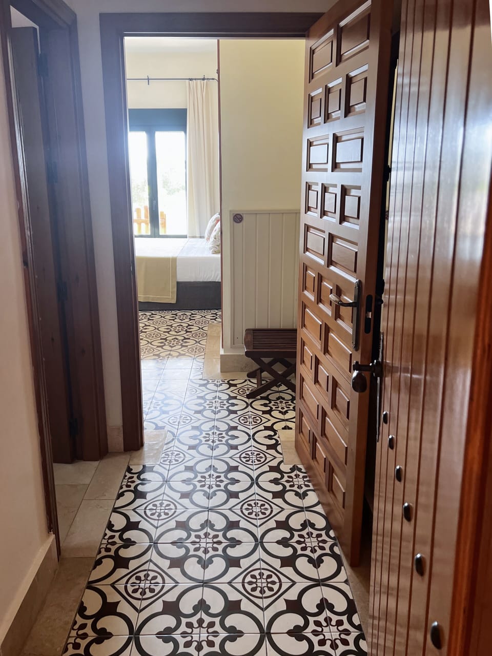 Panoramic Double Room | Minibar, in-room safe, desk, laptop workspace