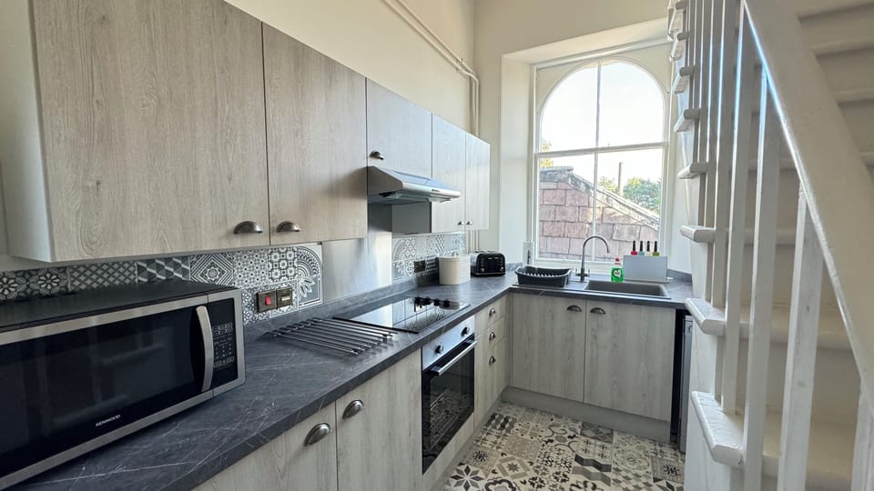Family Apartment, 4 Bedrooms (Penthouse) | Private kitchen