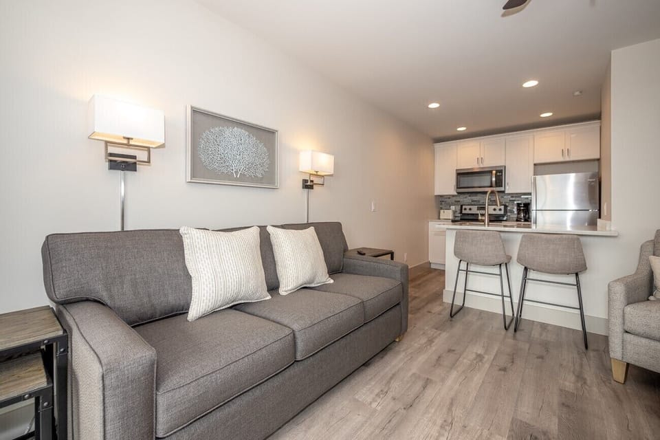 Ocean Dunes 219 - Beachfront Living Area