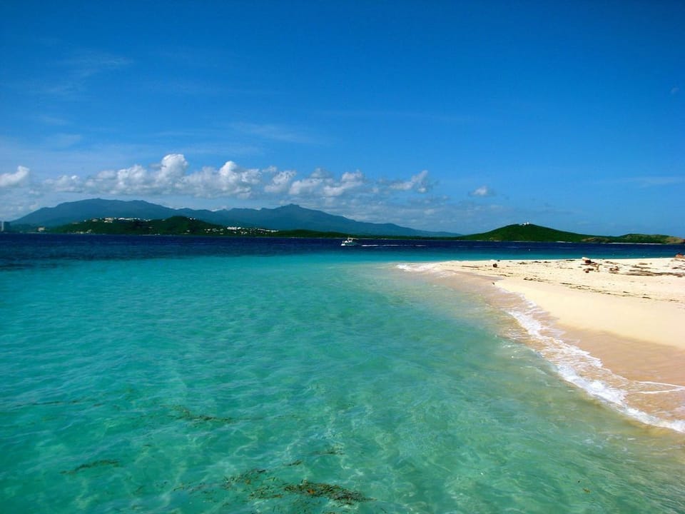 Icacos Cay - Fajardo coast on background