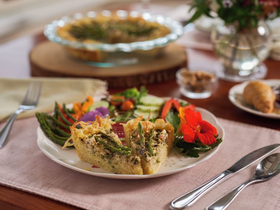 Free daily local cuisine breakfast