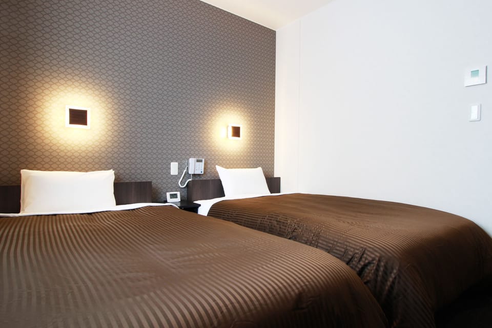 1 bedroom, desk, laptop workspace, free WiFi