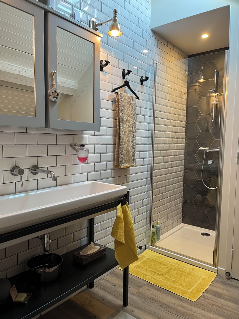Superior Suite, Private Bathroom (L'atelier d'Adrien) | Bathroom | Shower, free toiletries, hair dryer, towels