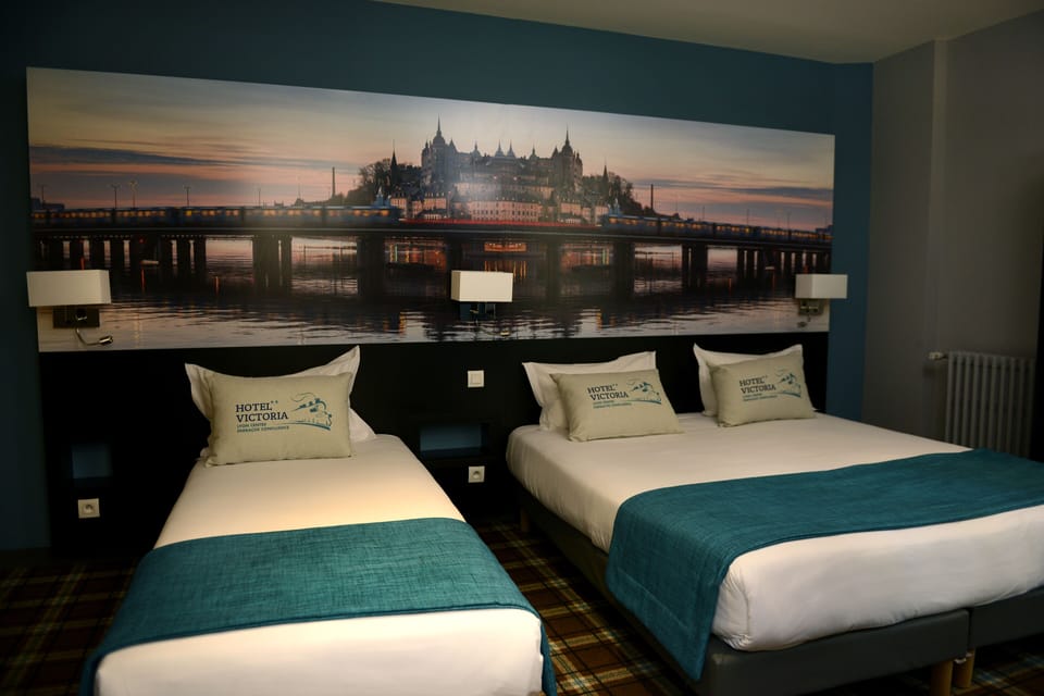 Triple Room | Premium bedding, desk, iron/ironing board, free WiFi