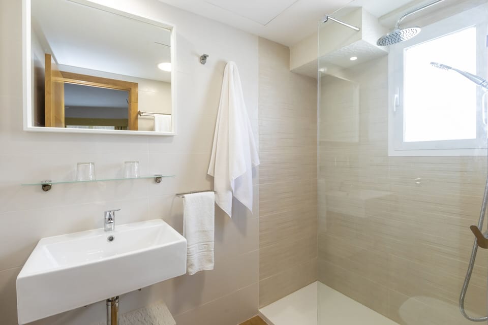 Superior Double or Twin Room | Bathroom | Bathtub, hair dryer, towels, soap