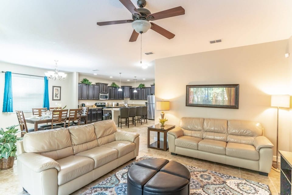 Comfortable Leather Seating w/Open Floor Plan and Pool Access