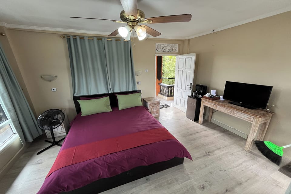 Blackout drapes, bed sheets