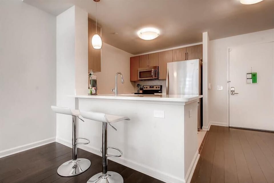 Jersey City 1 Bedroom Kitchen