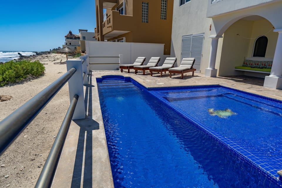 awesome pool right on the beach!