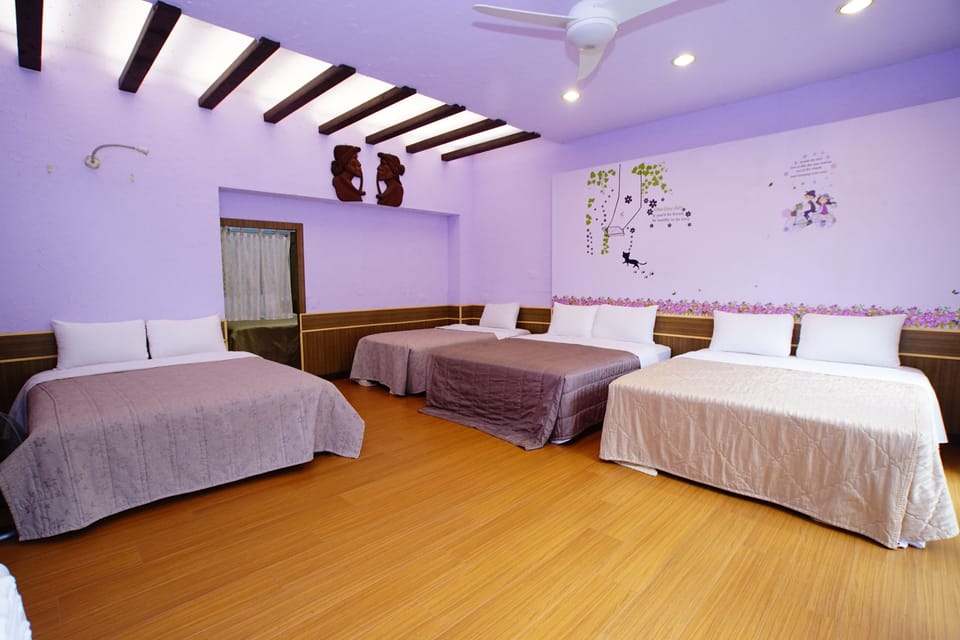 Family Room | Desk, blackout drapes, soundproofing, free WiFi