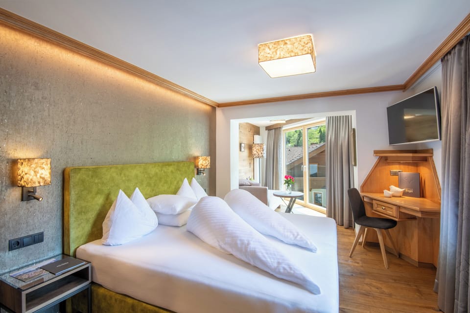 Comfort Double Room | Premium bedding, in-room safe, blackout drapes, soundproofing