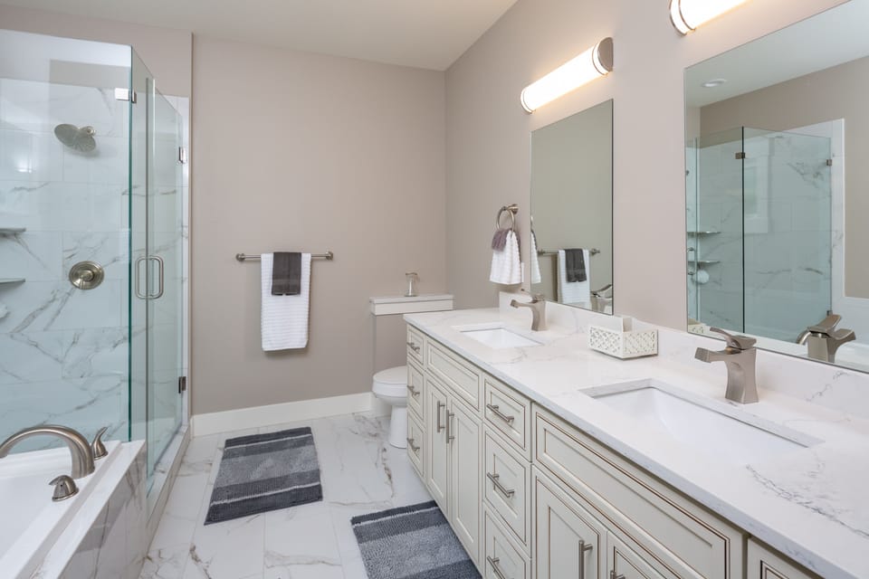 Double vanity and ample cabinets Master Ensuite