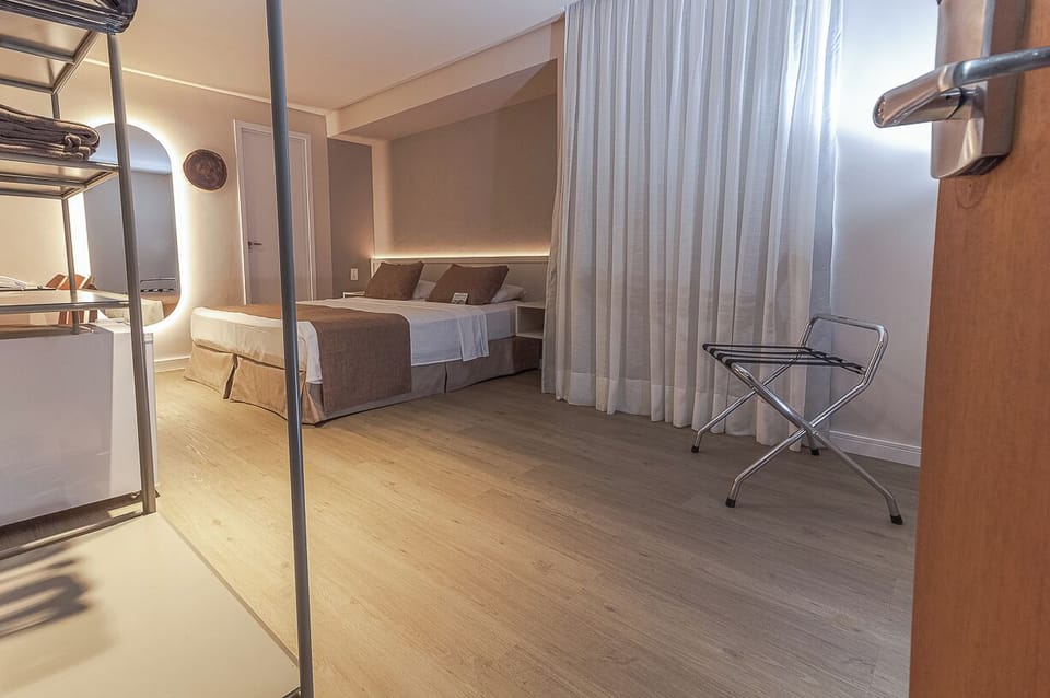 Standard Room | Minibar, desk, free WiFi, bed sheets