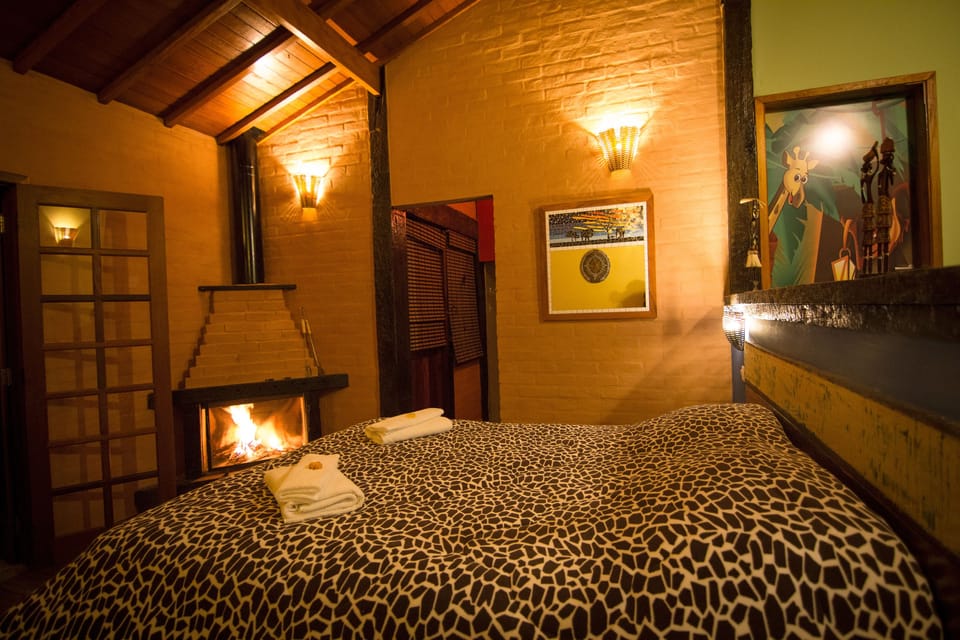Panoramic Chalet, Mountain View | Individually decorated, individually furnished, laptop workspace