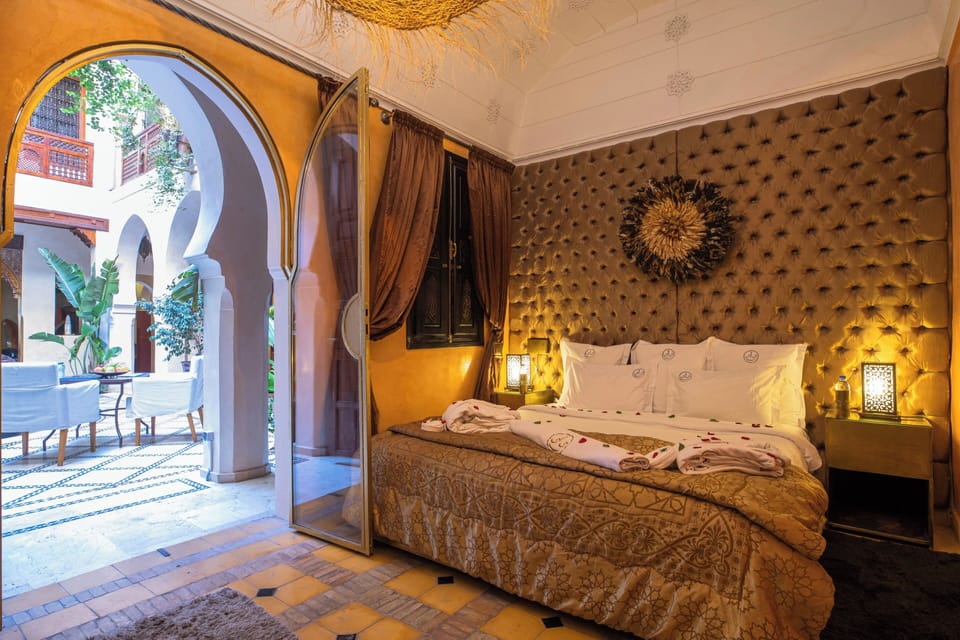 Junior Suite | Premium bedding, minibar, in-room safe, individually decorated