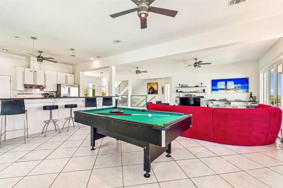 Game room