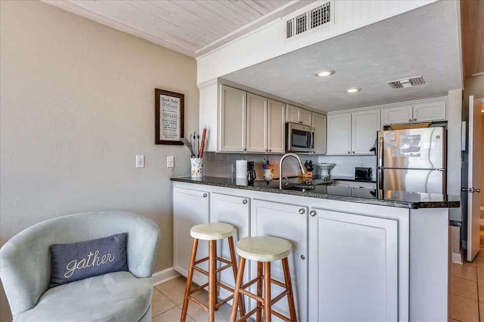 Breakfast Bar