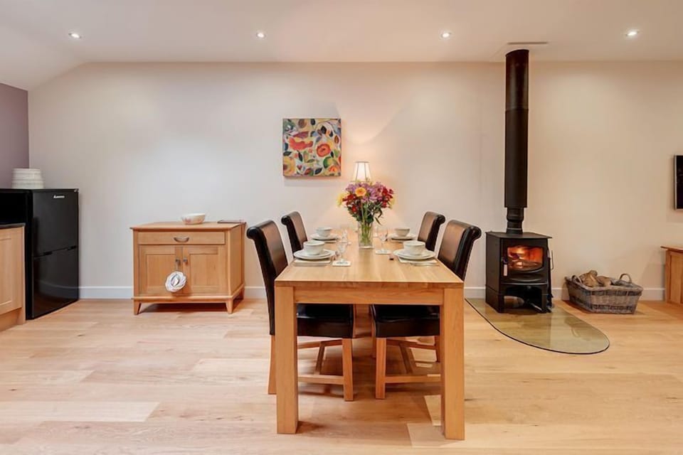 Dining Table, Woodburner-Willow Lodge