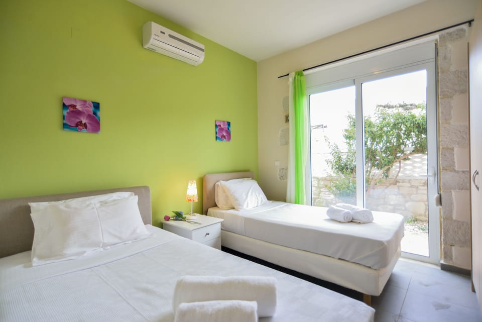 Villa, 3 Bedrooms, Sea View | 3 bedrooms, in-room safe, soundproofing, iron/ironing board